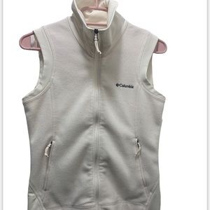 Columbia vest